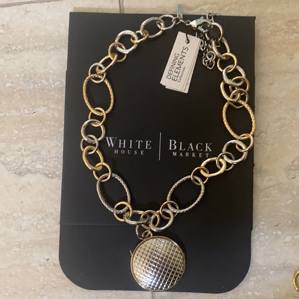 NWT WHBM necklace